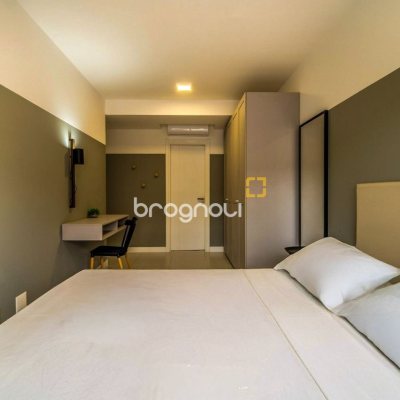 Apartamento com 80m², 2 quartos (sendo 2 suítes), 1 garagem, no bairro Jurerê em Florianópolis