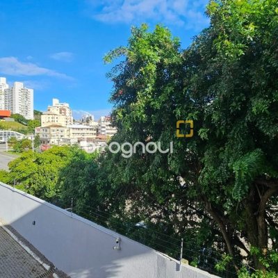 Apartamento com 58m², 2 quartos, 1 garagem, no bairro Estreito em Florianópolis