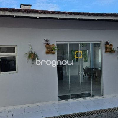 Apartamento com 58m², 2 quartos, 1 garagem, no bairro Estreito em Florianópolis