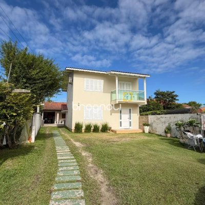 Terreno com 707m², no bairro Cachoeira do Bom Jesus em Florianópolis
