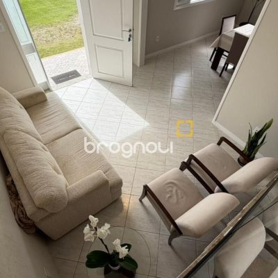Terreno com 707m², no bairro Cachoeira do Bom Jesus em Florianópolis