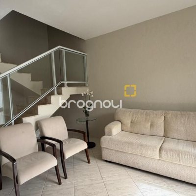 Terreno com 707m², no bairro Cachoeira do Bom Jesus em Florianópolis