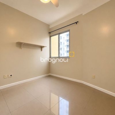 Apartamento com 90m², 3 quartos (sendo 1 suíte), 1 garagem, no bairro Centro em Florianópolis