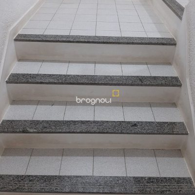 Apartamento com 47m², 1 quarto, 1 garagem, no bairro Canasvieiras em Florianópolis