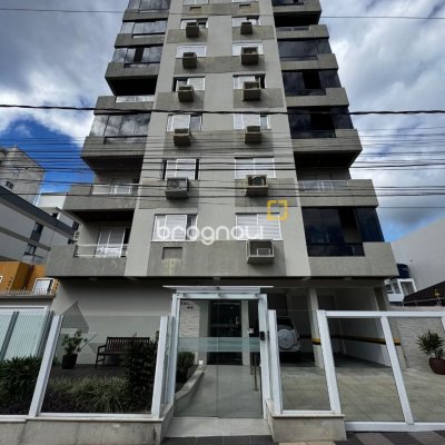 Apartamento com 99m², 3 quartos (sendo 1 suíte), 1 garagem, no bairro Trindade em Florianópolis