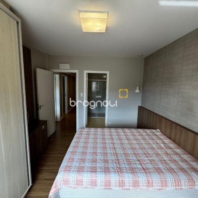 Apartamento com 99m², 3 quartos (sendo 1 suíte), 1 garagem, no bairro Trindade em Florianópolis