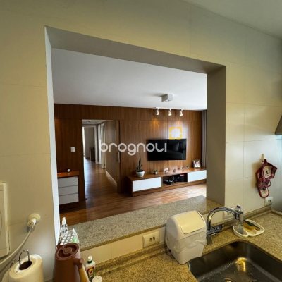 Apartamento com 99m², 3 quartos (sendo 1 suíte), 1 garagem, no bairro Trindade em Florianópolis