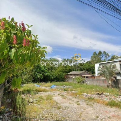 Terreno com 495m², no bairro Tapera em Florianópolis
