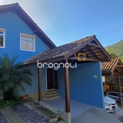 Casa de Condomínio com 148m², 2 quartos (sendo 1 suíte), 2 garagens, no bairro Santo Antônio de Lisboa em Florianópolis