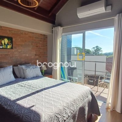 Casa de Condomínio com 148m², 2 quartos (sendo 1 suíte), 2 garagens, no bairro Santo Antônio de Lisboa em Florianópolis