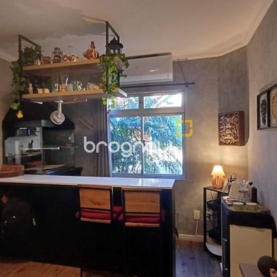 Casa de Condomínio com 148m², 2 quartos (sendo 1 suíte), 2 garagens, no bairro Santo Antônio de Lisboa em Florianópolis