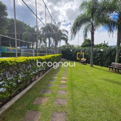 Apartamento com 71m², 2 quartos (sendo 1 suíte), 1 garagem, no bairro Trindade em Florianópolis