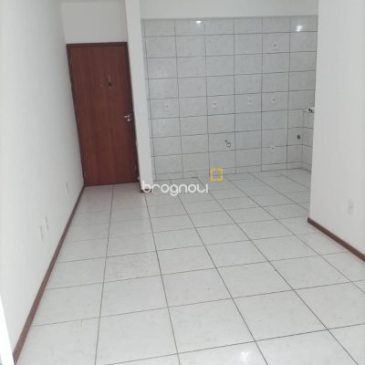 Apartamento com 52m², 2 quartos, 1 garagem, no bairro São Sebastião em Palhoça