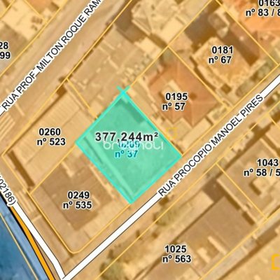Terreno com 396m², no bairro Trindade em Florianópolis