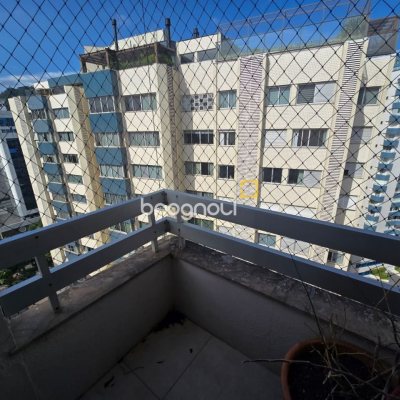 Apartamento com 125m², 3 quartos (sendo 1 suíte), 1 garagem, no bairro Centro em Florianópolis