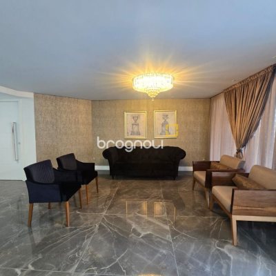 Apartamento com 125m², 3 quartos (sendo 1 suíte), 1 garagem, no bairro Centro em Florianópolis