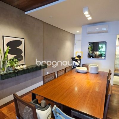Apartamento com 129m², 3 quartos (sendo 2 suítes), 2 garagens, no bairro Beira Mar Norte em Florianópolis