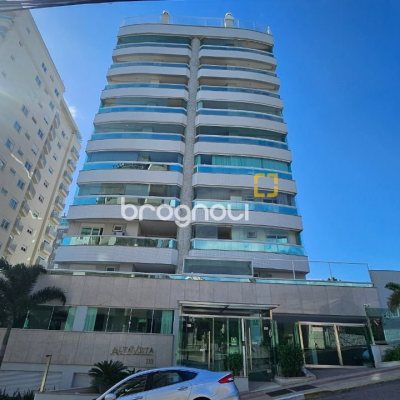 Apartamento com 129m², 3 quartos (sendo 2 suítes), 2 garagens, no bairro Beira Mar Norte em Florianópolis