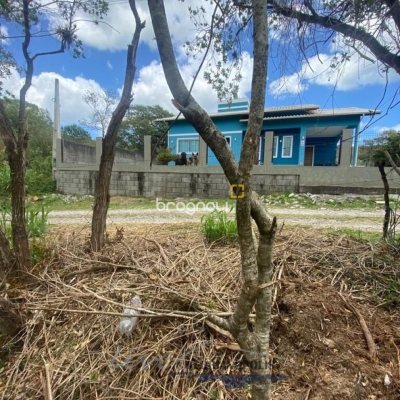 Terreno com 1680m², no bairro Ratones em Florianópolis