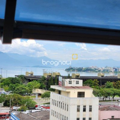 Sala com 24m², 1 garagem, no bairro Centro em Florianópolis