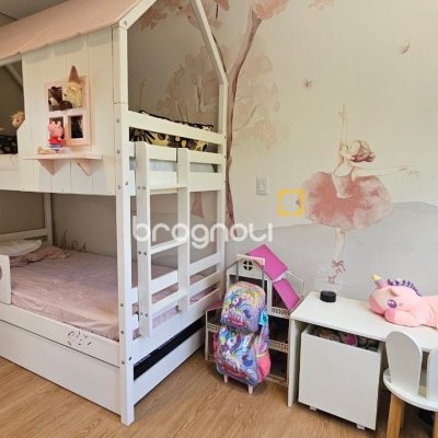 Apartamento com 84m², 2 quartos (sendo 1 suíte), 1 garagem, no bairro Jurerê em Florianópolis