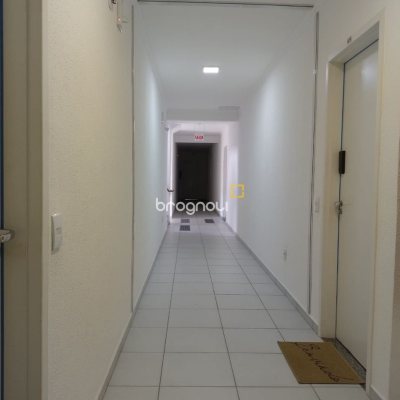 Apartamento com 75m², 2 quartos, 1 garagem, no bairro Vargem Grande em Florianópolis