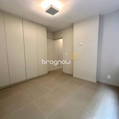 Apartamento com 43m², 1 quarto, no bairro Centro em Florianópolis