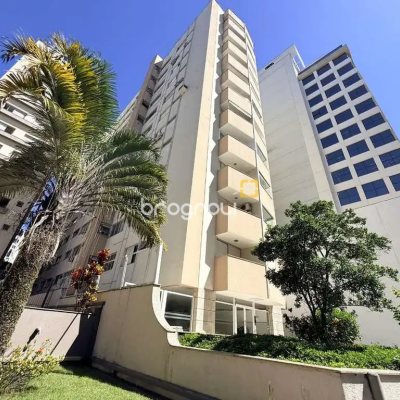 Apartamento com 43m², 1 quarto, 1 garagem, no bairro Centro em Florianópolis