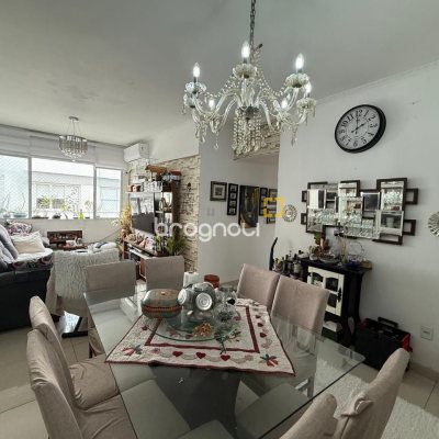 Apartamento com 104m², 3 quartos, 1 garagem, no bairro Centro em Florianópolis