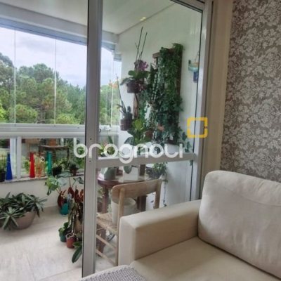 Apartamento com 84m², 2 quartos (sendo 1 suíte), 1 garagem, no bairro Ingleses em Florianópolis