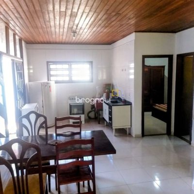Casa com 68m², 2 quartos, 1 garagem, no bairro Ingleses em Florianópolis