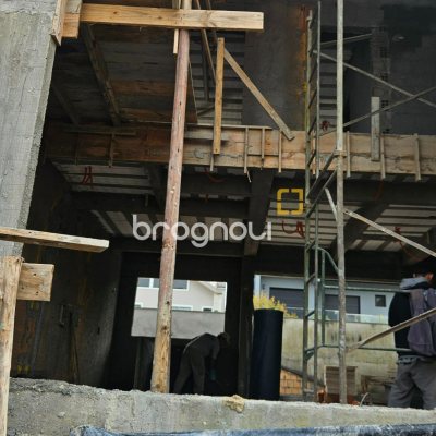 Casa com 285m², 3 quartos (sendo 3 suítes), 4 garagens, no bairro Bom Abrigo em Florianópolis
