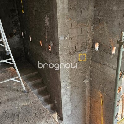 Casa com 285m², 3 quartos (sendo 3 suítes), 4 garagens, no bairro Bom Abrigo em Florianópolis