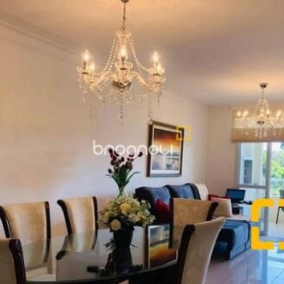 Apartamento com 144m², 4 quartos (sendo 2 suítes), 2 garagens, no bairro Jurerê Internacional em Florianópolis