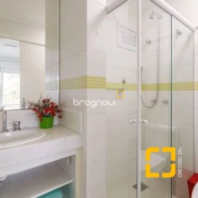 Apartamento com 144m², 4 quartos (sendo 2 suítes), 2 garagens, no bairro Jurerê Internacional em Florianópolis