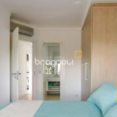 Apartamento com 144m², 4 quartos (sendo 2 suítes), 2 garagens, no bairro Jurerê Internacional em Florianópolis