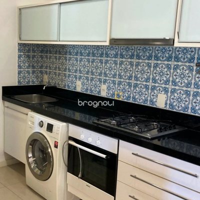 Studio com 83m², 1 quarto, 1 garagem, no bairro Itacorubi em Florianópolis