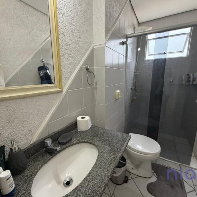 Apartamento com 63m², 2 quartos, 1 garagem, no bairro Kobrasol em São José