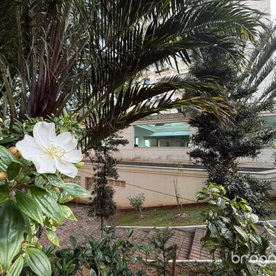 Apartamento com 77m², 2 quartos (sendo 1 suíte), 1 garagem, no bairro Itacorubi em Florianópolis
