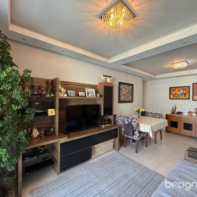 Apartamento com 77m², 2 quartos (sendo 1 suíte), 1 garagem, no bairro Itacorubi em Florianópolis