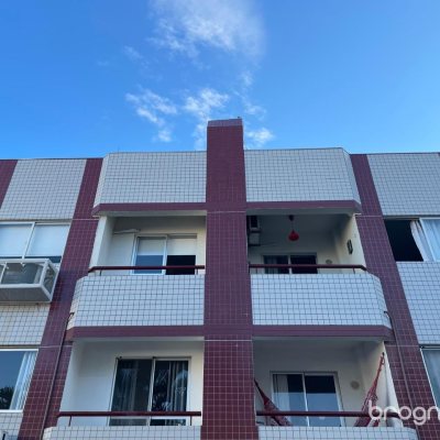 Apartamento com 51m², 1 quarto, 1 garagem, no bairro São João do Rio Vermelho em Florianópolis