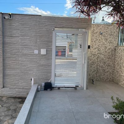 Apartamento com 51m², 1 quarto, 1 garagem, no bairro São João do Rio Vermelho em Florianópolis