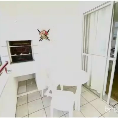 Apartamento com 51m², 1 quarto, 1 garagem, no bairro São João do Rio Vermelho em Florianópolis