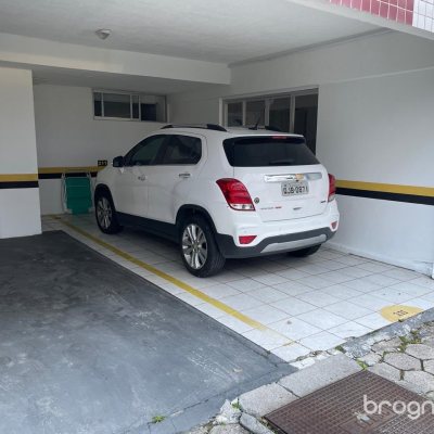 Apartamento com 51m², 1 quarto, 1 garagem, no bairro São João do Rio Vermelho em Florianópolis