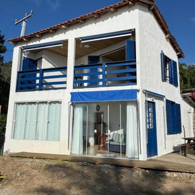 Casa com 100m², 2 quartos (sendo 1 suíte), no bairro Lagoa da Conceição em Florianópolis
