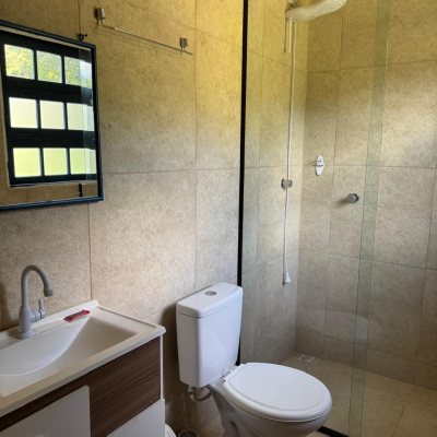 Casa com 100m², 2 quartos (sendo 1 suíte), no bairro Lagoa da Conceição em Florianópolis