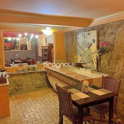 Pousada / Hotel com 1000m², 15 quartos (sendo 15 suítes), no bairro Lagoa da Conceição em Florianópolis