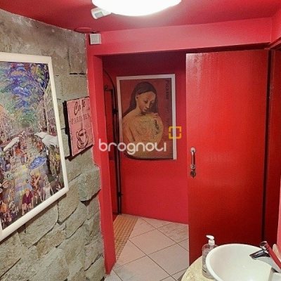 Pousada / Hotel com 1000m², 15 quartos (sendo 15 suítes), no bairro Lagoa da Conceição em Florianópolis
