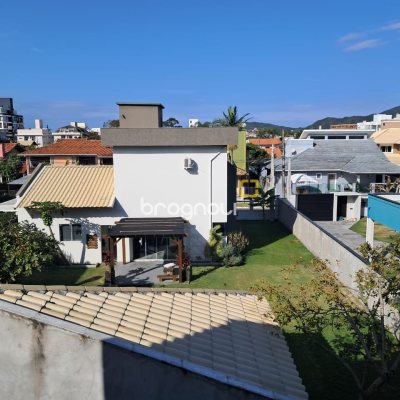 Apartamento com 43m², 2 quartos, 1 garagem, no bairro Ingleses em Florianópolis