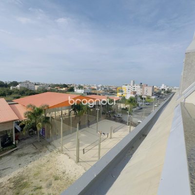 Cobertura, 3 quartos (sendo 3 suítes), 2 garagens, no bairro Ingleses em Florianópolis